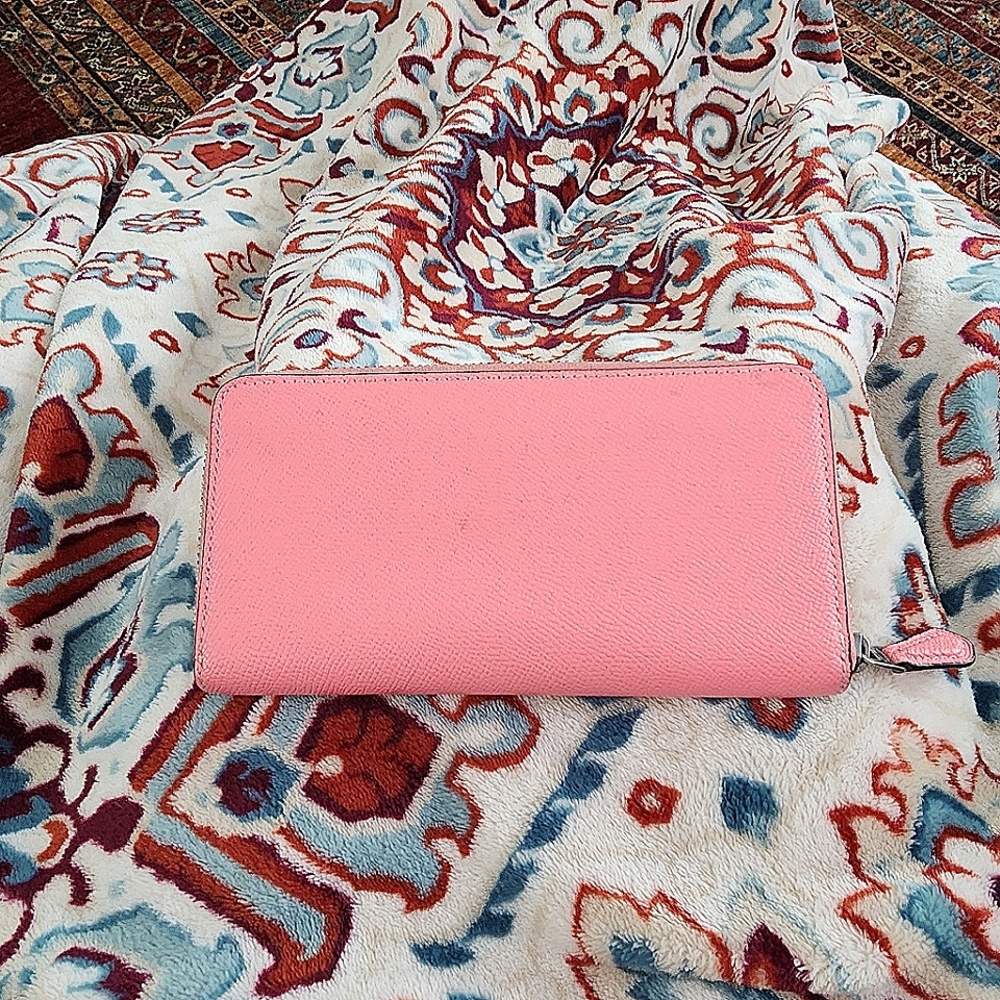 Coach zipper wallet with outside card pocket - Picture 2 of 4